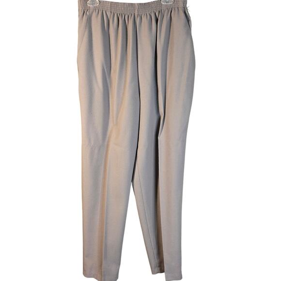 Briggs New York 18W Light Brown/Khaki/Tan Pull On Pants/Trousers [0458] - Picture 1 of 8